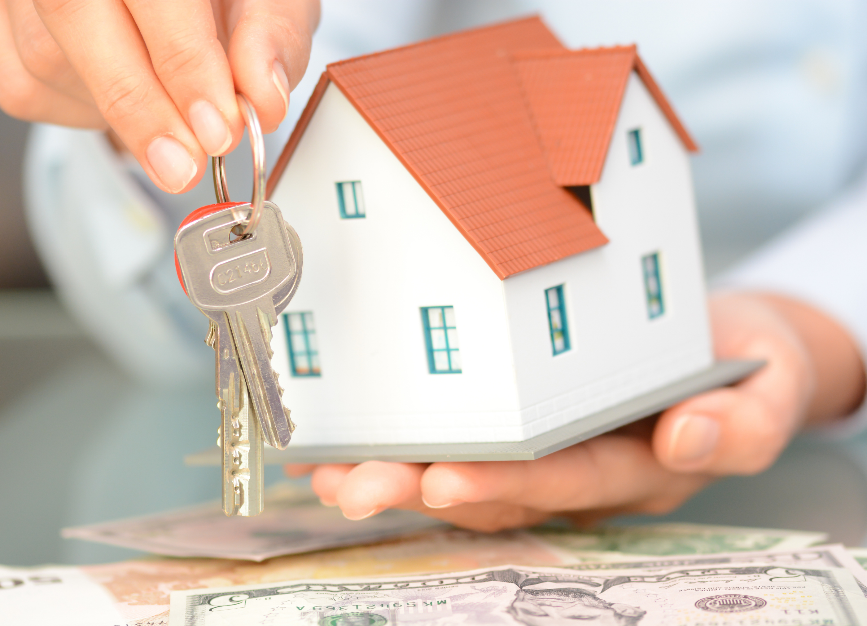 Selling home with handing over keys